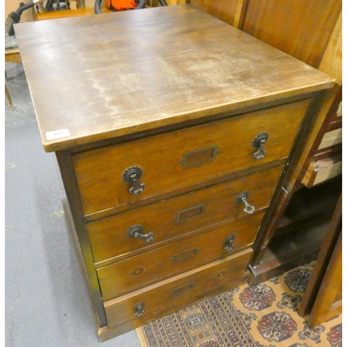 443 - Vintage oak chest of four drawers.