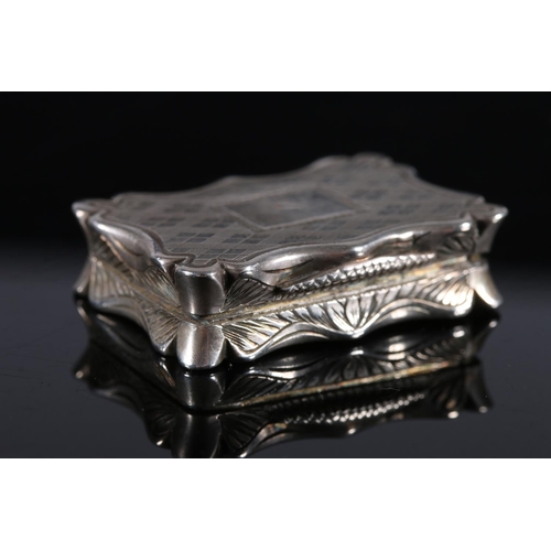 113 - Victorian antique silver vinaigrette of rectangular form with shaped edge, the top and bottom surfac... 