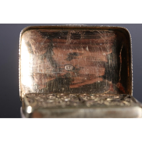 116 - Georgian antique silver vinaigrette of cushioned rectangular shape with incised simulated woven stra... 