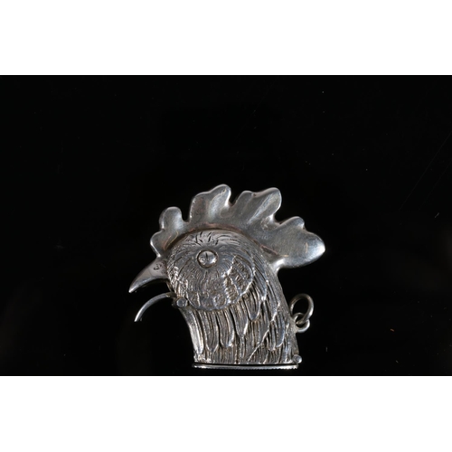 67 - Continental novelty silver vesta box in the form of a cockerel's head, stamped '925' and makers mark... 