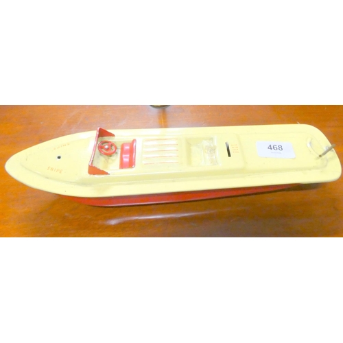 468 - Vintage tin plate boat 