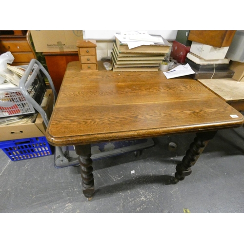 448 - Barley twist leg, oak dining table.