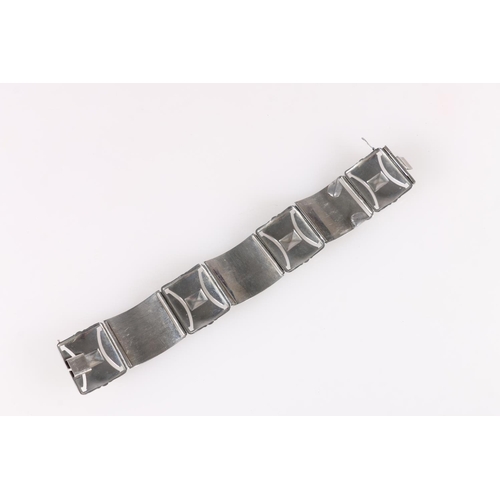 530 - Continental or American modernist Art Deco silver bracelet, the panels decorated in abstract polychr... 