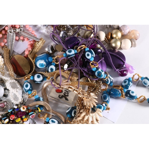 540 - Costume jewellery including earrings, beaded necklaces etc. (qty)