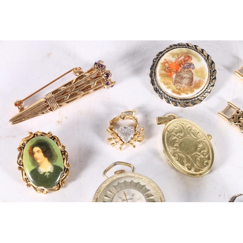 544 - Costume jewellery including dress watches, brooches, boutonniere lapel holder etc. (qty)