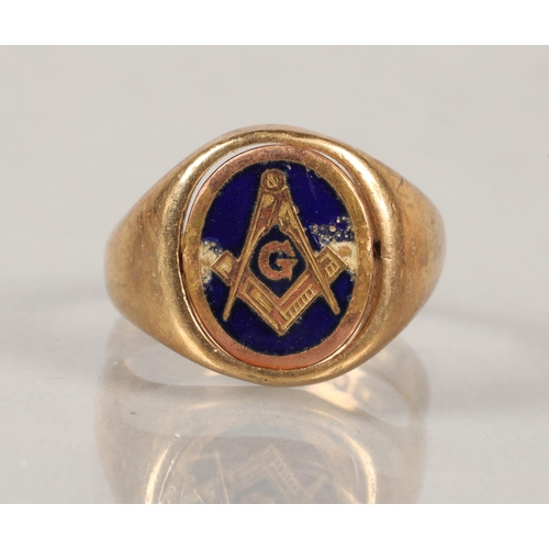 72 - 9 ct gold enamel Masonic signet ring, 6g