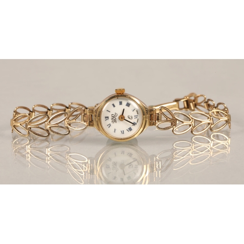 77 - 9 ct gold Uno cocktail watch, 7g