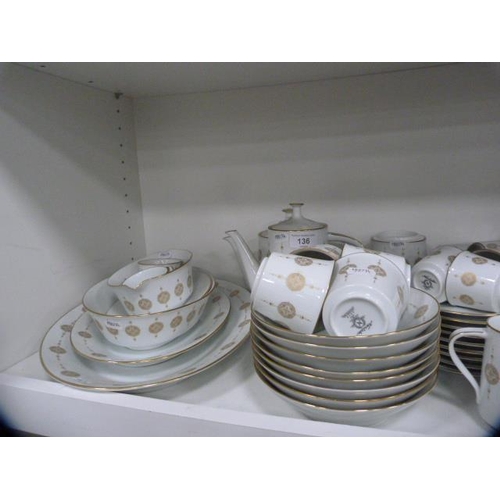 136 - Noritake 'Sovereign' pattern tea, coffee and dinner set (one shelf).