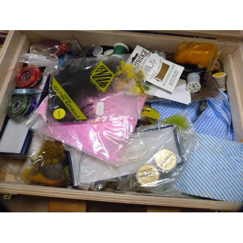 143 - Fishing accessories to include a Vac Rac car rod rack and a Gordon Griffiths fishing tackle box cont... 