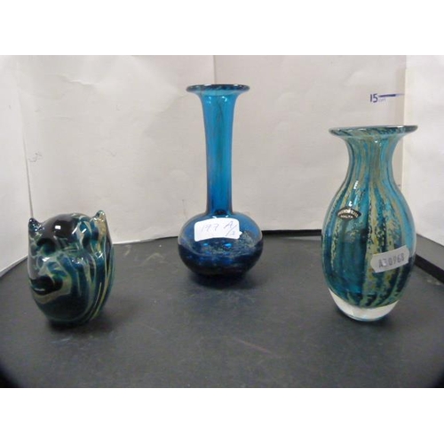 177A - Mdina blue glass vase, Mdina glass paperweight modelled as an owl and a similar glass spill vase by ... 