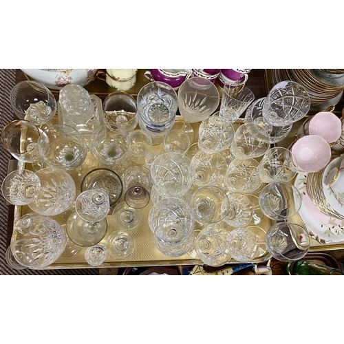 271 - Large assortment of glassware to include wine glasses, various crystal glasses, etc