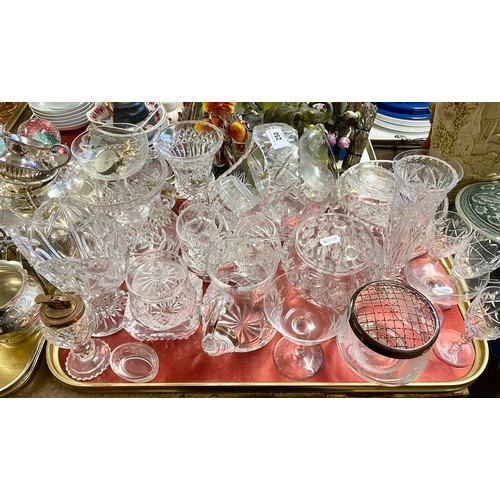 250 - Collection glassware to include jugs, vase, basket etc.