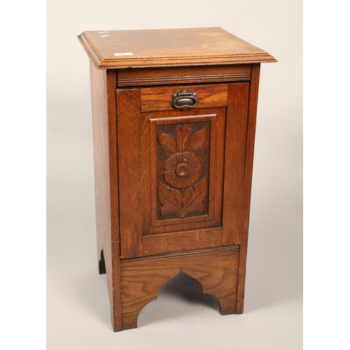 507 - Oak Arts and craft coal box, 68 cm high