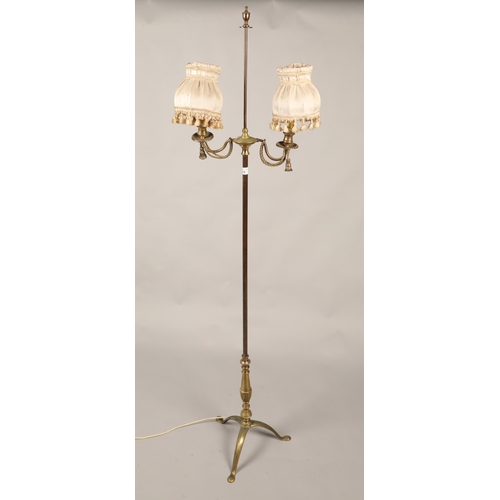 551 - Brass twin branch standard lamp, 156 cm high