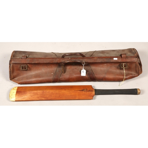 471 - Cricket bat in leather cricket gladstone style bag