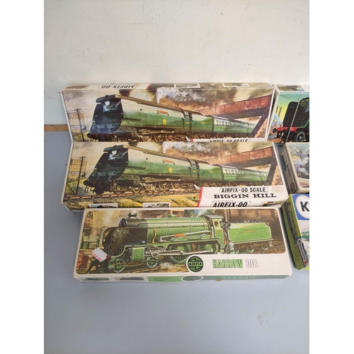 99 - Airfix. Model construction kits relating to famous locomotives to include two Biggin Hill locomotive... 