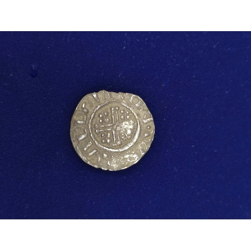 315 - Plantagenet Coinage. Two short cross silver pennies to include an issue of Richard I (1189-99) S.134... 