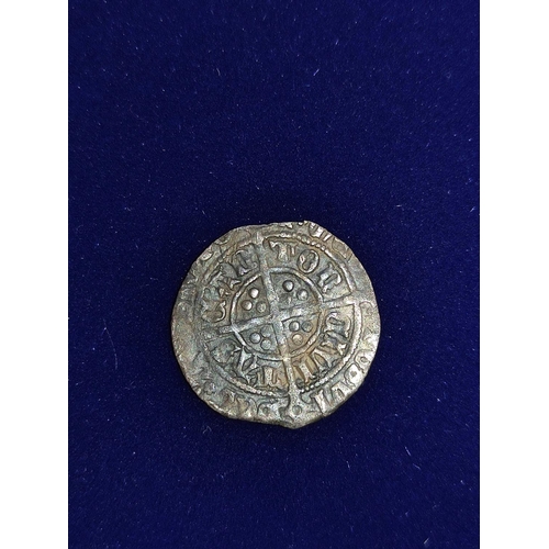 319 - Henry VII (1485-1509). Longcross silver halfgroat c1490s. Crowned facing bust, double arched crown. ... 