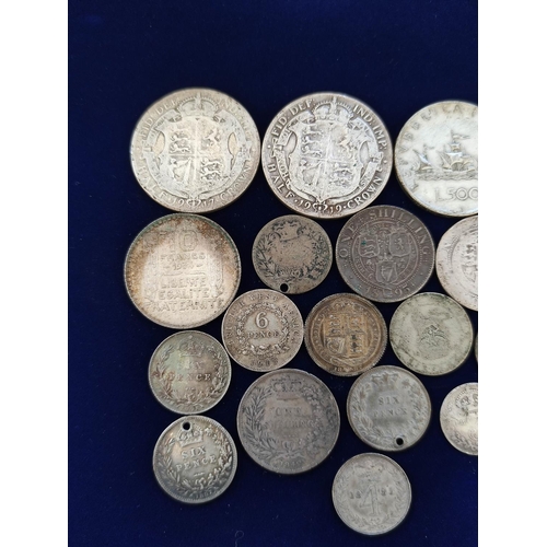 323 - Collection of British and World silver coins to include an 1885 Victoria four pence, 1842 shilling, ... 