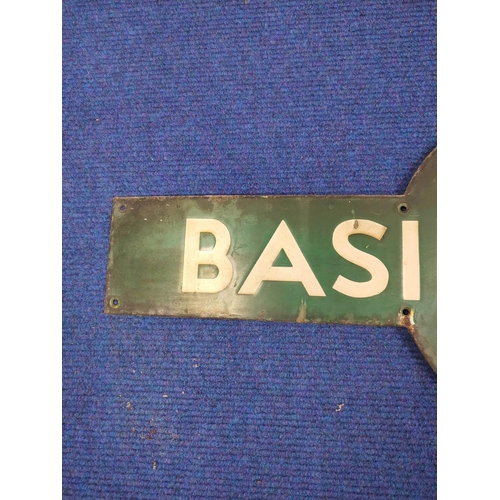 424 - Southern Railways green and white enamel station sign 'Basingstoke'  33cm x 91.5cm.