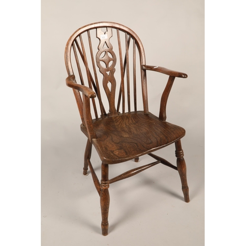 622 - Windsor style arm chair