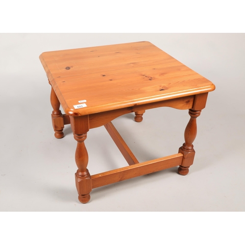 623 - Pine occasional table 54 x 56 x 43 cm