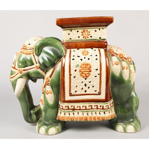 537 - Elephant pottery plant stand,43 cm high