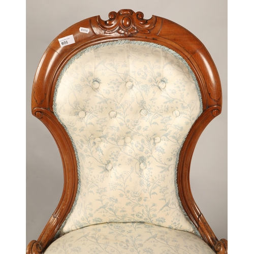 606 - Victorian parlour chair with cream upholstery depicting birds and flora, H 93cm, W 57cm, D 50cm