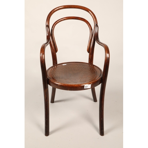 651 - Bentwood chair with shell motif