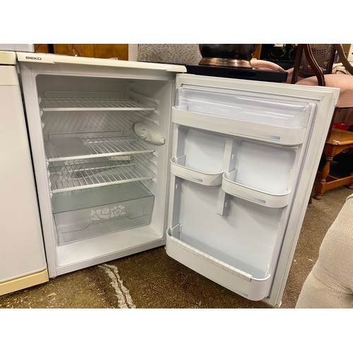 619 - Beko Fridge