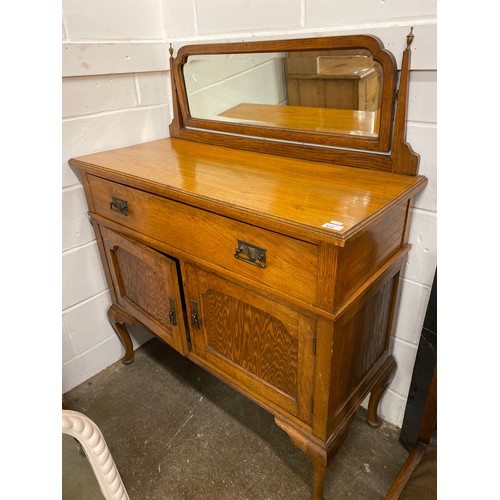 632 - Arts and crafts oak dressing cabinet with mirror