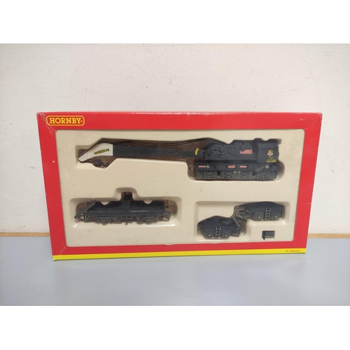 179 - Hornby Railways. Three boxed 00 gauge railway models to include a 75 Ton breakdown crane with matchi... 