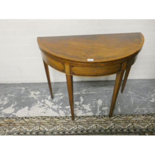 497 - 19th century George III style inlaid mahogany demi-lune tea table, inlaid to the top and frieze on t... 