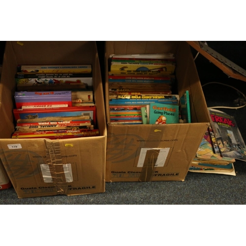 119 - Two boxes containing children's annuals to include Whopee! Black Bob, The Hotspur, Garfield, Topper,... 