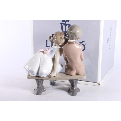 156 - Lladro porcelain figurine 07635 Ten and Growing (Ya Tenemos Diez Anos), 19.5cm tall, boxed.