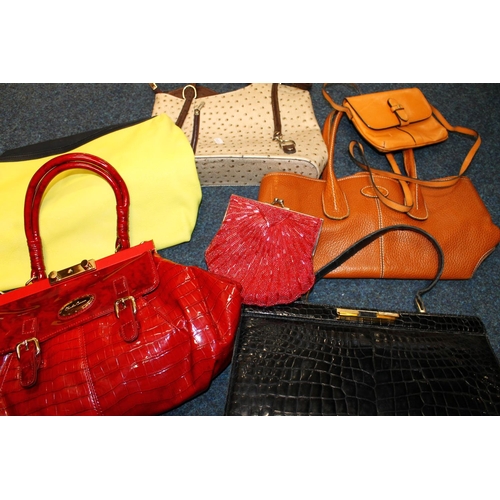 196D - Collection of ladies handbags.