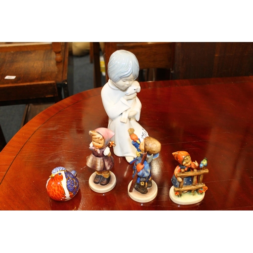 195D - Royal Crown Derby robin paperweight, three Hummel figures and a Spanish porcelain figure of a girl w... 