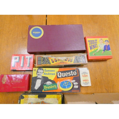 52 - Box of vintage card and board games.