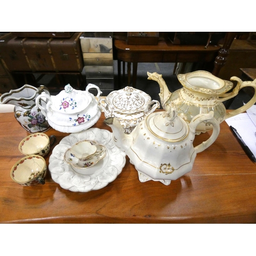 64 - Large box of antique and vintage tea ware to include tea pots.