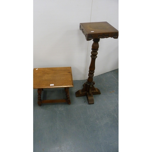 346 - Jointed oak stool and a Gothic-style oak plant stand.  (2)