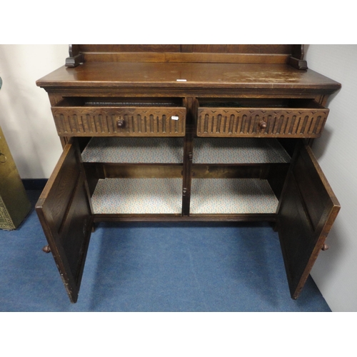 350 - Antique-style oak dresser.