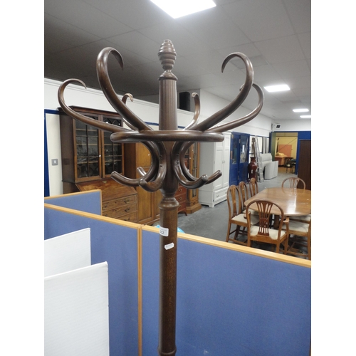 352 - Bentwood hat and coat stand.