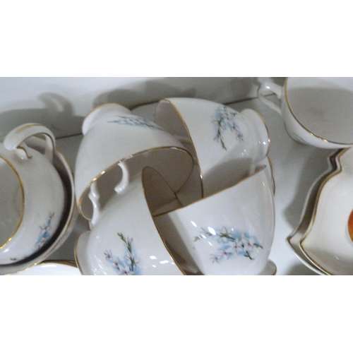 88 - Royal Osborne part tea set, hotel plate tea set, model birds, toast rack, treen bowls etc (one shelf... 