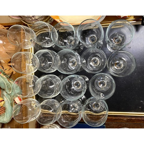 247 - Ten modern red wine glasses and eight similar white wine glasses