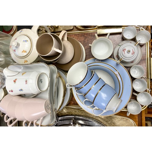 259 - Doulton part breakfast set, Bavarian service, etc