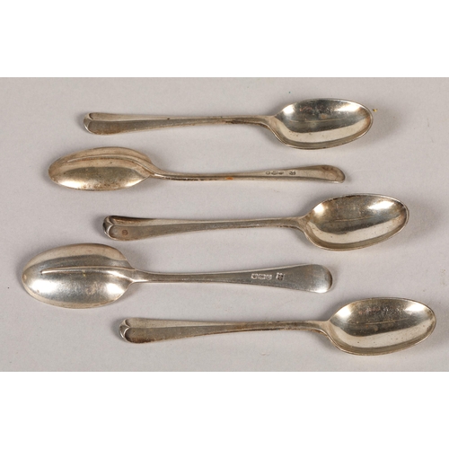 167 - A set of five silver old English patterned teaspoons 8 grams