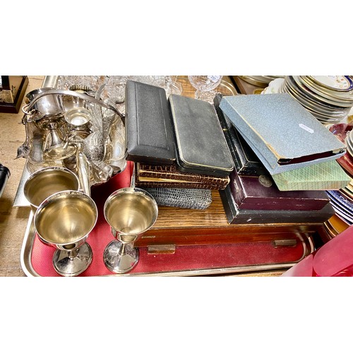 287 - Various silver plated items to include boxed cutlery, fish cutlery, cast metal pheasant figures, sma... 