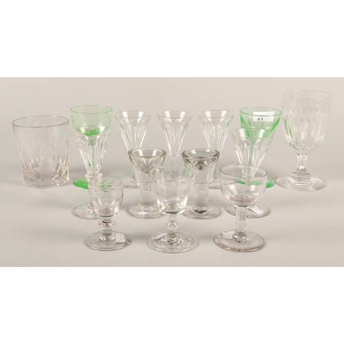 21 - Selection of antique and vintage glassware