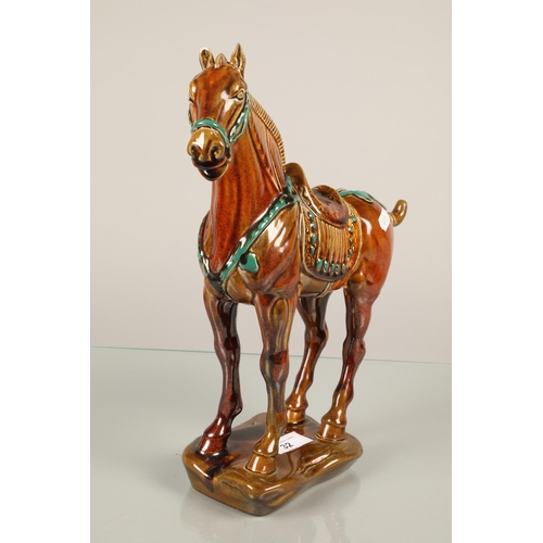 32 - A Beswick pottery figure of a Tsang horse, model No. 2205, height approx 33.5cm'(Damages)