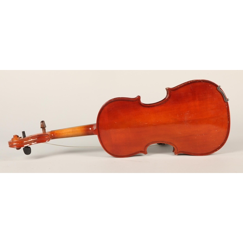 359 - Modern violin with bow, cased